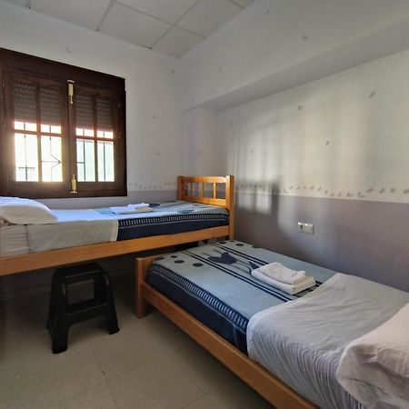 Albergue Las Moreras مونيستيرايو المظهر الخارجي الصورة