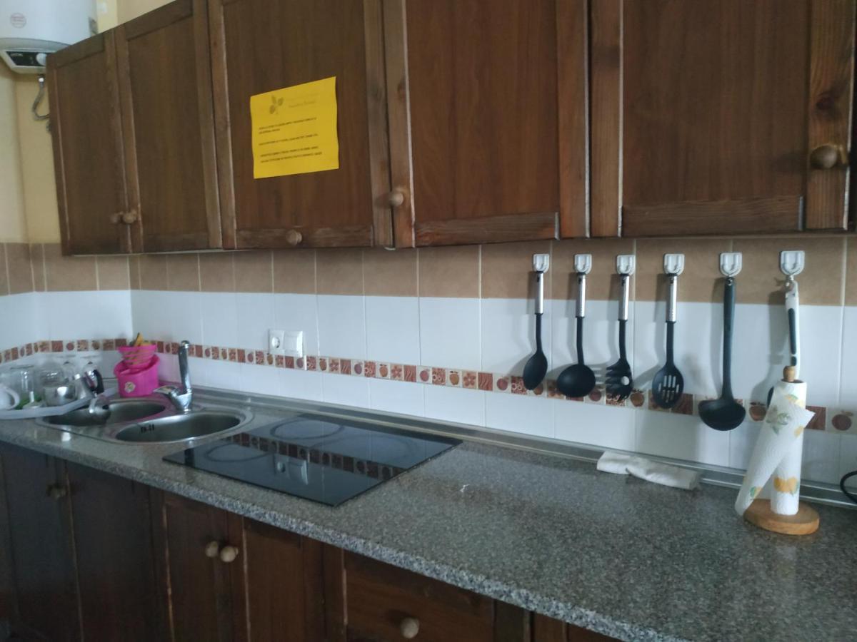 Albergue Las Moreras مونيستيرايو المظهر الخارجي الصورة