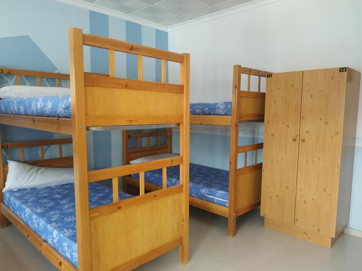 Albergue Las Moreras مونيستيرايو المظهر الخارجي الصورة