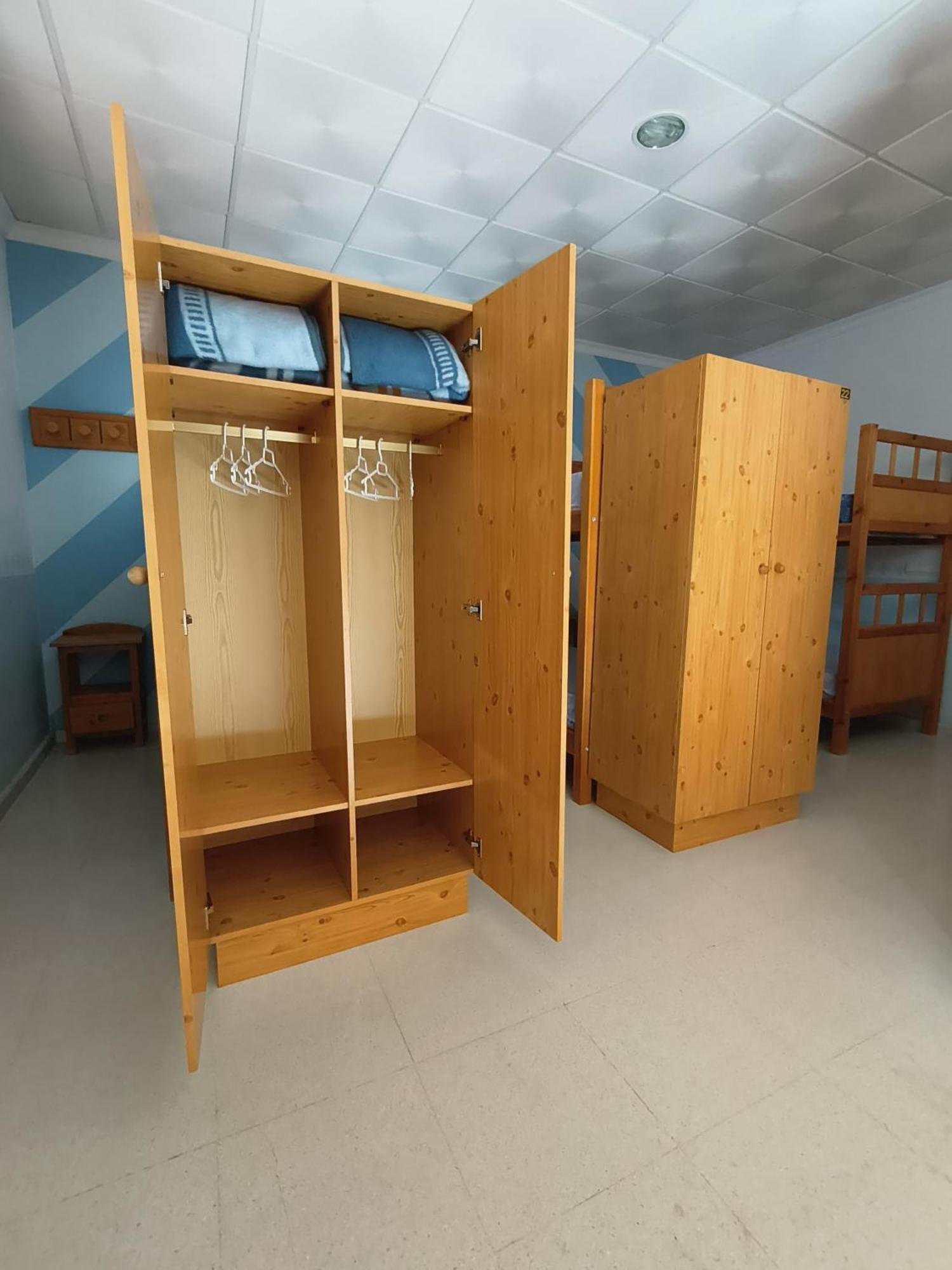 Albergue Las Moreras مونيستيرايو المظهر الخارجي الصورة